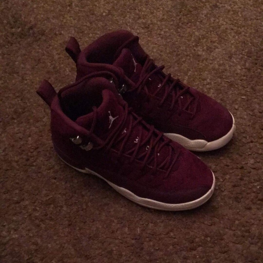 Jordan 12s